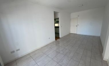 VENTA DEPARTAMENTO 3 AMBIENTES C/ COCHERA LANUS