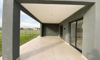 VENTA CASA DE 2 DORMITORIOS FUNES NORTE CREDITO
