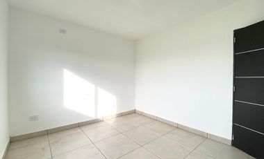 VENTA CASA DE 2 DORMITORIOS FUNES NORTE CREDITO
