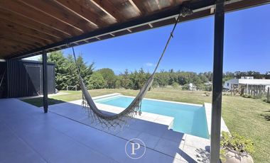 Casa en Alquiler con Pileta en Barrancas de San Benito