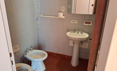 Departamento en Olivos-Vias/Maipu