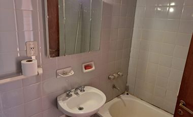 Departamento en Olivos-Vias/Maipu