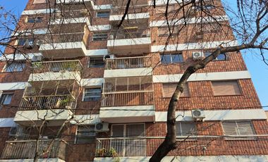 Departamento en Olivos-Vias/Maipu