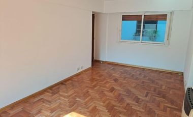 Departamento en Olivos-Vias/Maipu