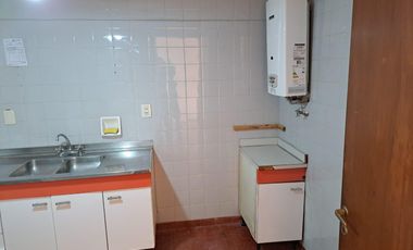 Departamento en Olivos-Vias/Maipu