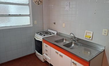 Departamento en Olivos-Vias/Maipu