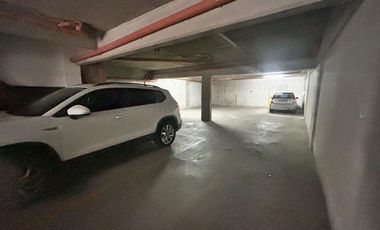 Venta Cochera Planta Baja Ituzaingo 3659. Cinco Esquinas