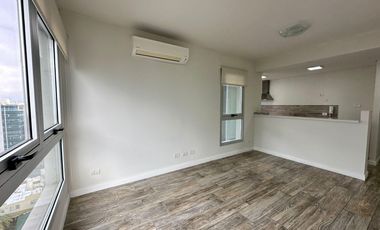 Excelente departamento de 2 amb en Puerto de Olivos con cochera