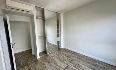 Excelente departamento de 2 amb en Puerto de Olivos con cochera