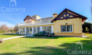 Venta de casa 4 dormitorios en Haras del Sur I, La Plata