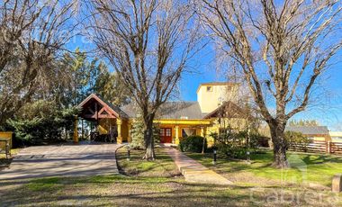 Venta de casa 4 dormitorios en Haras del Sur I, La Plata