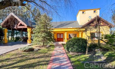 Venta de casa 4 dormitorios en Haras del Sur I, La Plata
