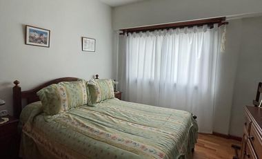 Departamento en  venta de 3 ambientes con balcón