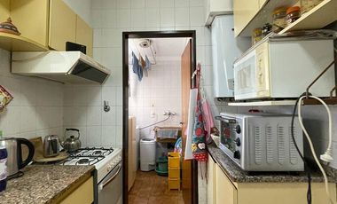 Departamento en  venta de 3 ambientes con balcón