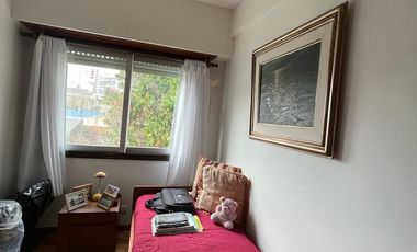 Departamento en  venta de 3 ambientes con balcón
