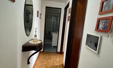 Departamento en  venta de 3 ambientes con balcón