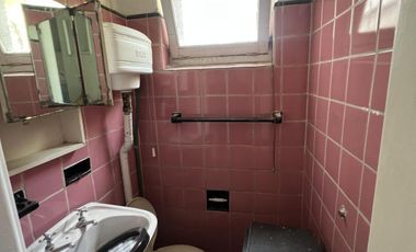 Venta casa 3 ambientes con patio en Wilde