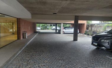 Alquiler de oficinas de 240 m2 en Beccar