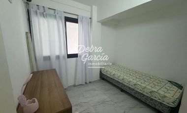Departamento en Mar De Ajo, a media cuadra del centro y a media cuadra del mar.