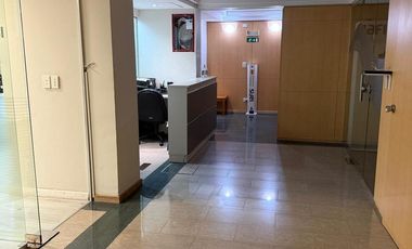 Oficina en Venta en Recoleta