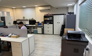 Oficina en Venta en Recoleta