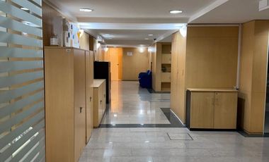 Oficina en Venta en Recoleta