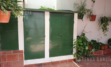 Casa Centrica En esquina - Villa San Jose
