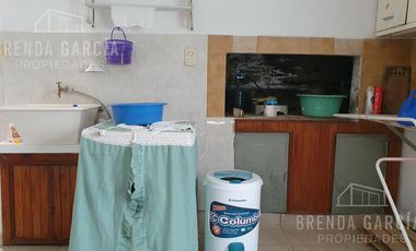 Casa Centrica En esquina - Villa San Jose