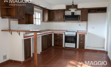 Casa P.H Venta en Villa Luzuriaga
