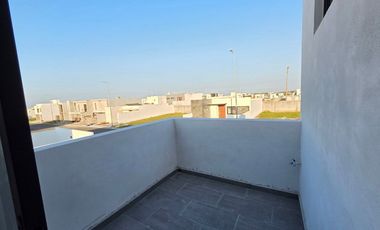 Casa en Venta Doble fachada Lomas de la Rioja