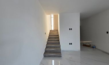 Casa en Venta Doble fachada Lomas de la Rioja