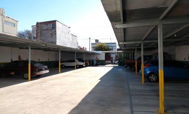 Cochera en  zona San Juan