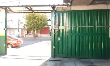 Cochera en  zona San Juan