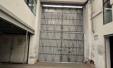 Renta Bodega o Nave en Industrial Vallejo