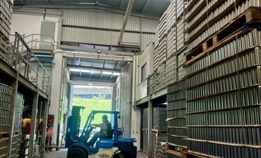 Renta Bodega o Nave en Industrial Vallejo