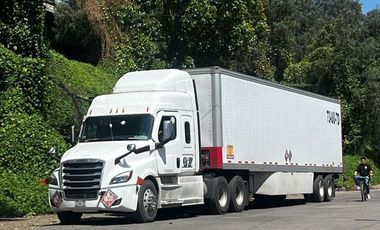 Renta Bodega o Nave en Industrial Vallejo