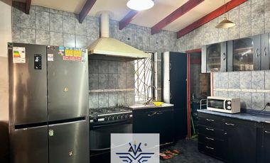 Se vende casa en Miraflores 3D 2B