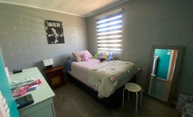 CASA DE ESQUINA 3D 2B EXCELENTE BARRIO EN PAINE