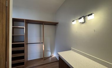 CASA NUEVA CON PANELES SOLARES EN VENTA EN PUNTA TIBURON