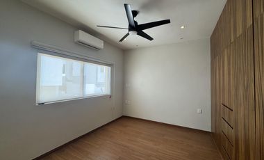 CASA NUEVA CON PANELES SOLARES EN VENTA EN PUNTA TIBURON