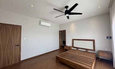 CASA NUEVA CON PANELES SOLARES EN VENTA EN PUNTA TIBURON