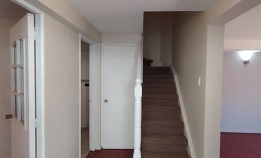 Casa en Arriendo en CERRO DEL PASO con VOLCAN TINGUIRIRICA