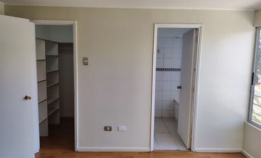Casa en Arriendo en CERRO DEL PASO con VOLCAN TINGUIRIRICA