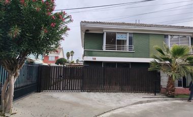 Casa en Arriendo en CERRO DEL PASO con VOLCAN TINGUIRIRICA