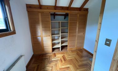 CASA MODERNA EN ENTORNO NATURAL