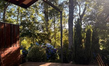 CASA MODERNA EN ENTORNO NATURAL