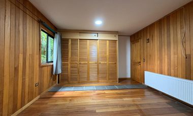 CASA MODERNA EN ENTORNO NATURAL