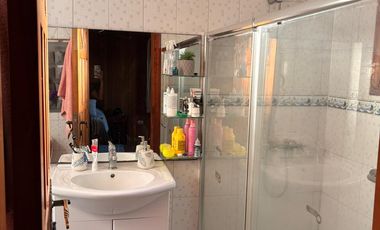 CASA MODERNA EN ENTORNO NATURAL