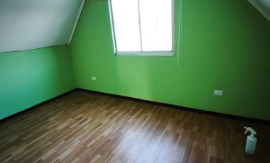 SE ARRIENDA AMPLIA CASA EN VILLA LA POSADA