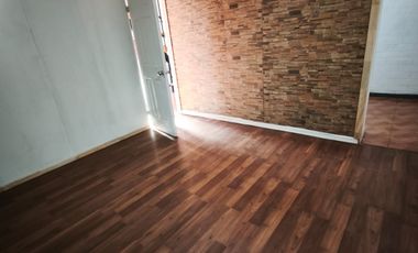 SE ARRIENDA AMPLIA CASA EN VILLA LA POSADA